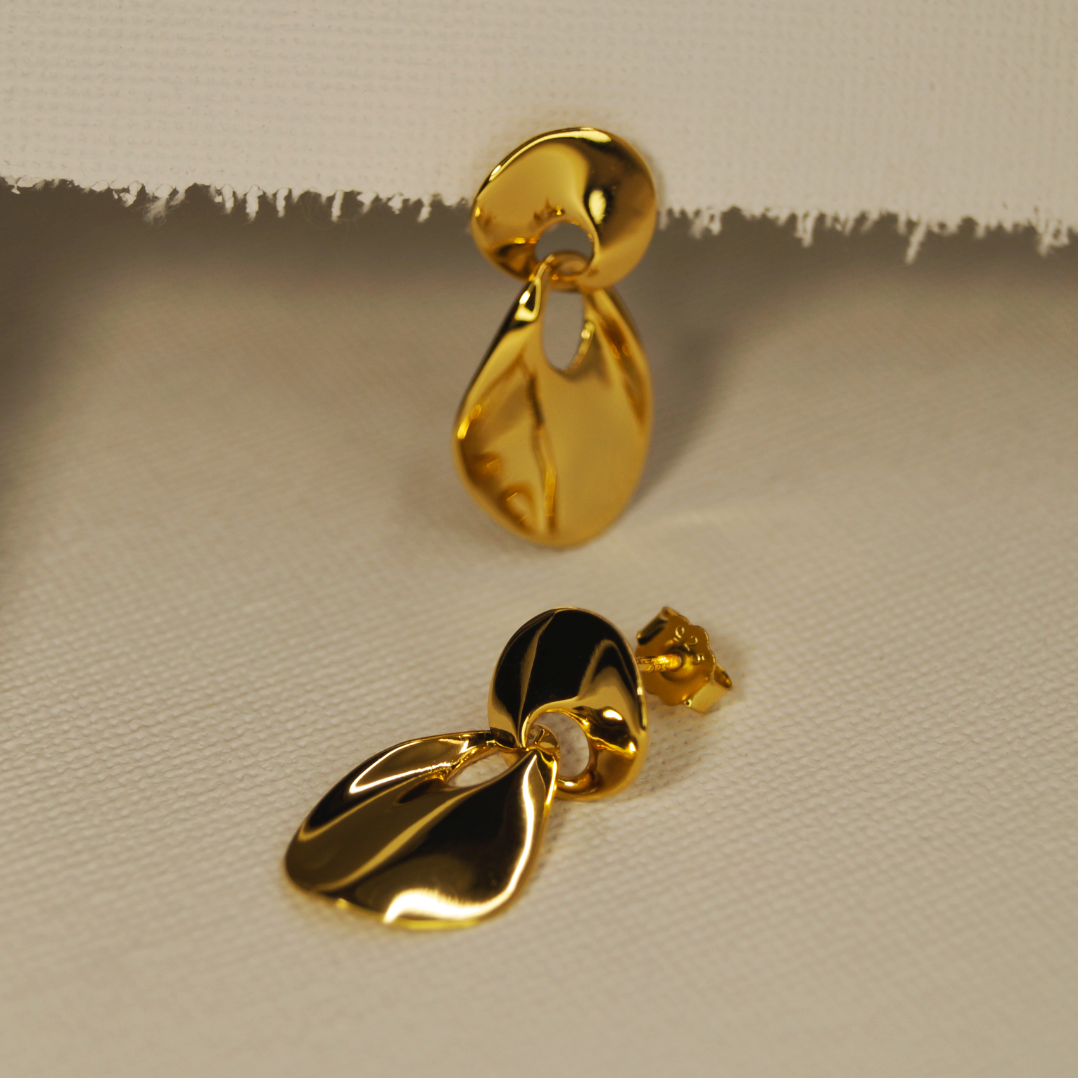 Pozlaćene naušnice 18K od srebra 925, viseće.