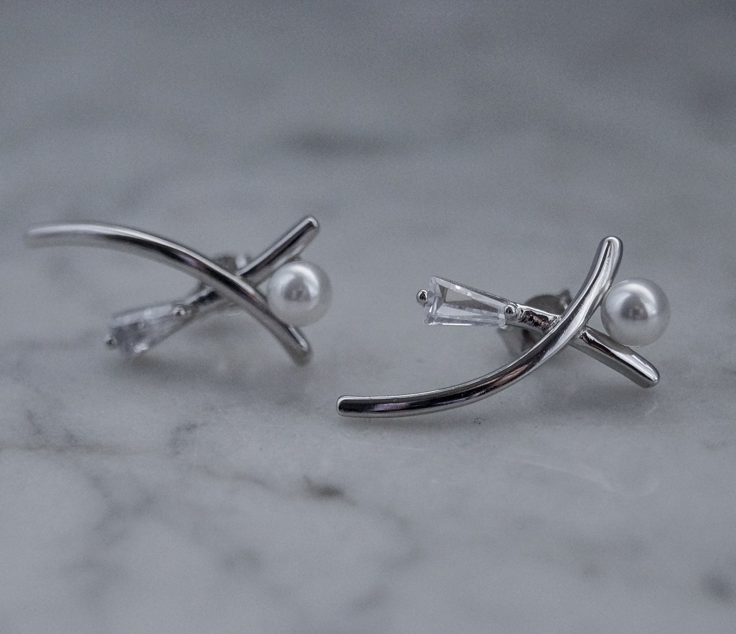 Naušnice od srebra 925, visoki sjaj - sa perlama